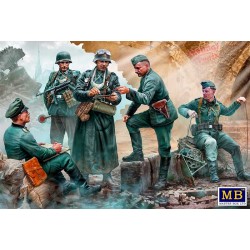 German military men, WWII...