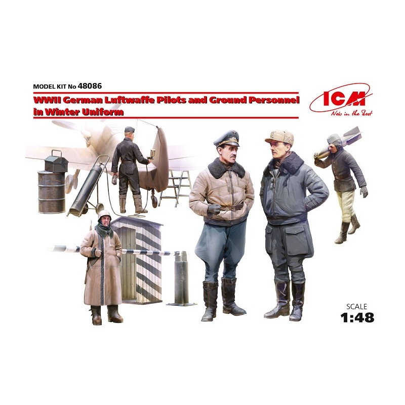 WWII German Luftwaffe Pilots and Ground Personnel in Winter Uniform 1/48 - ICM