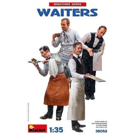 Waiters 1/35 - Miniart