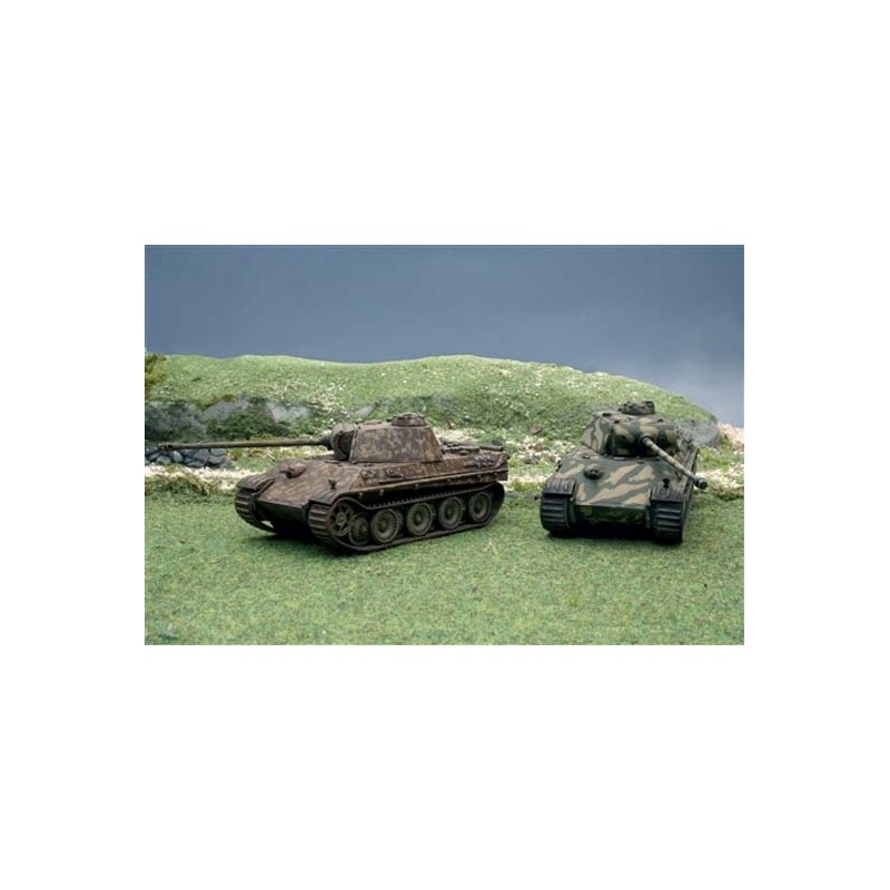 Panther Ausf.G (x2) 1/72 - Italeri