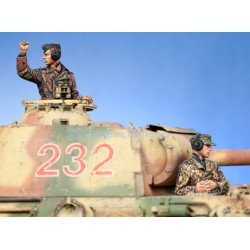 WSS Panzer Commander Set (2 Figures) 1/35